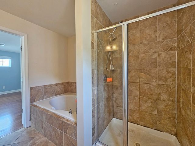 4323 Barnes Cove Dr, Nashville, TN 37211