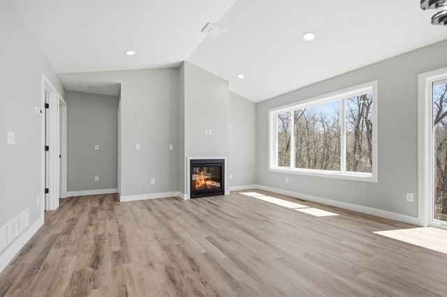 1333 E Aspen Drive, Saint Croix Falls, WI 54024