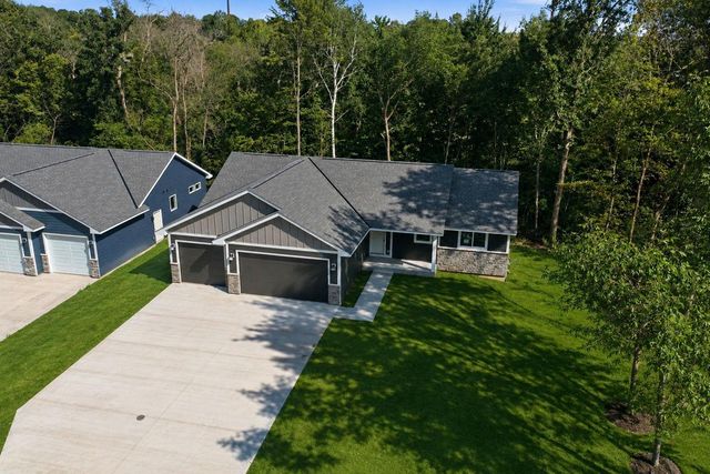 1333 E Aspen Drive, Saint Croix Falls, WI 54024
