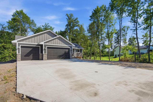 1333 E Aspen Drive, Saint Croix Falls, WI 54024