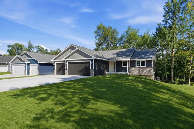 1333 E Aspen Drive, Saint Croix Falls, WI 54024