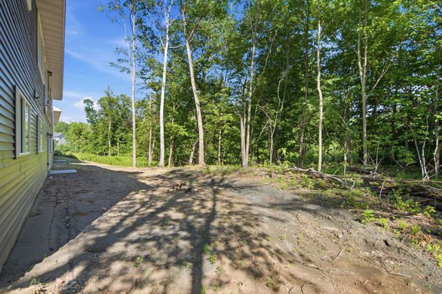1333 E Aspen Drive, Saint Croix Falls, WI 54024