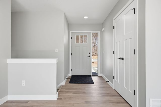 1333 E Aspen Drive, Saint Croix Falls, WI 54024