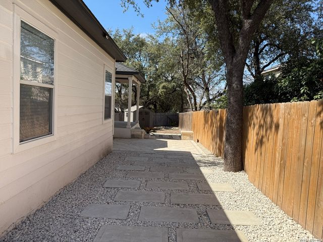 1003 Atkins Bay, San Antonio, TX 78245