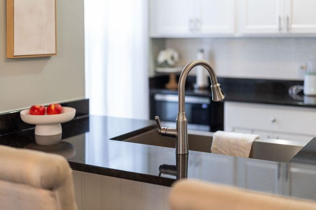 818 N AUGUSTA ST, Staunton, VA 24401