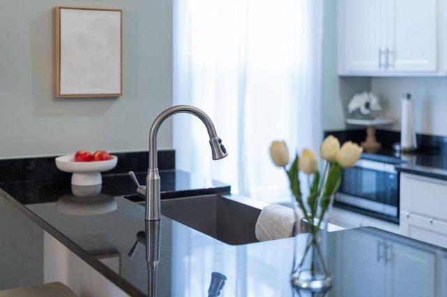 818 N AUGUSTA ST, Staunton, VA 24401