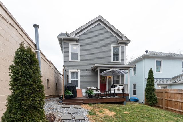 818 N AUGUSTA ST, Staunton, VA 24401