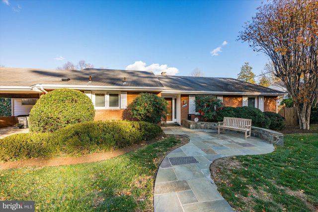 4714 33RD ST N, Arlington, VA 22207