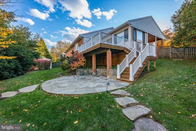 4714 33RD ST N, Arlington, VA 22207