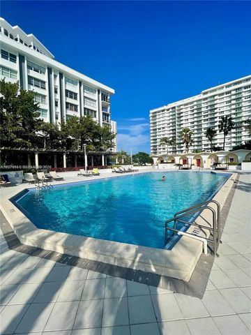 5600 Collins Avenue 16P, Miami Beach, FL 33140