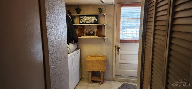 8005 Barret Road, West Chester, OH 45069