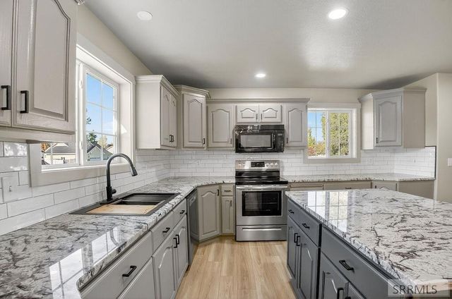 100 Centennial Drive, Blackfoot, ID 83221