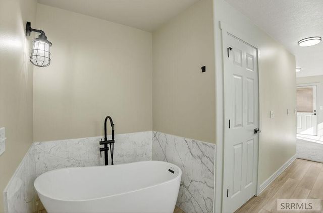 100 Centennial Drive, Blackfoot, ID 83221