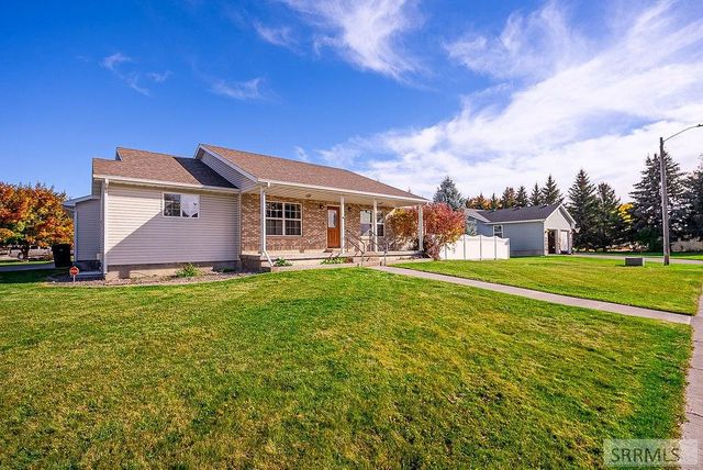 100 Centennial Drive, Blackfoot, ID 83221