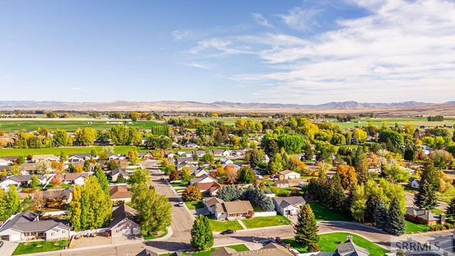 100 Centennial Drive, Blackfoot, ID 83221