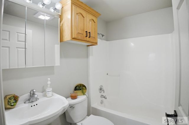 100 Centennial Drive, Blackfoot, ID 83221