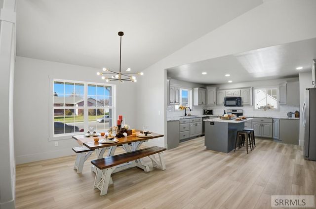 100 Centennial Drive, Blackfoot, ID 83221