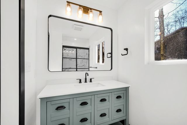 3005 Silhavy Road, Valparaiso, IN 46383