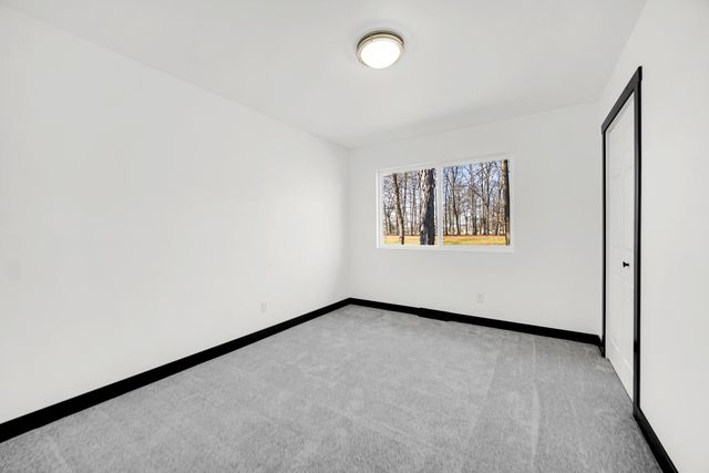 3005 Silhavy Road, Valparaiso, IN 46383