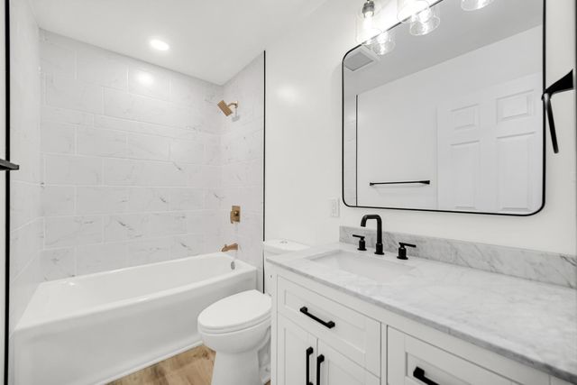 3005 Silhavy Road, Valparaiso, IN 46383