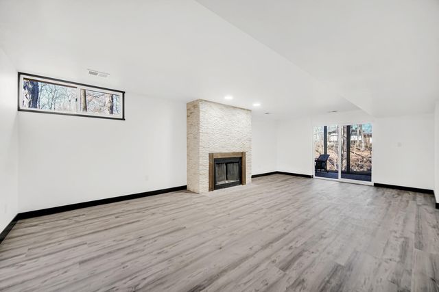 3005 Silhavy Road, Valparaiso, IN 46383