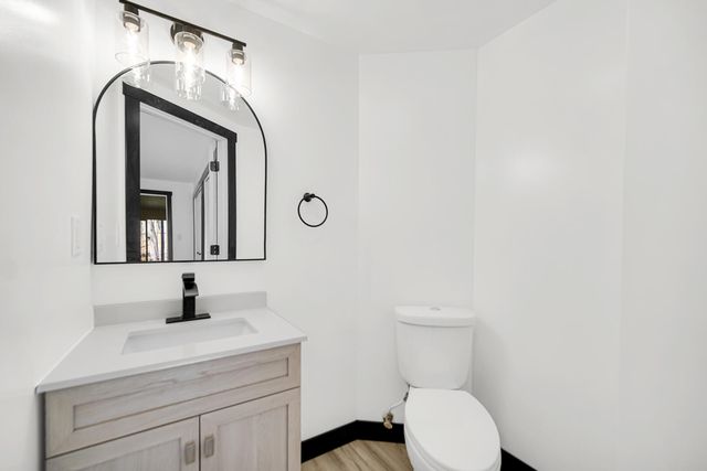 3005 Silhavy Road, Valparaiso, IN 46383