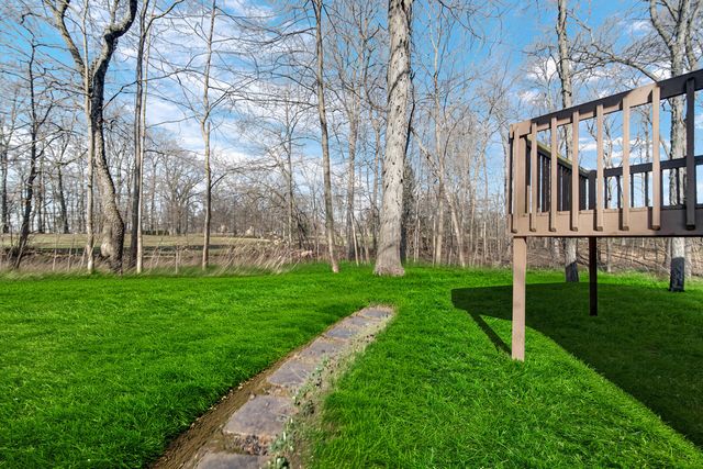 3005 Silhavy Road, Valparaiso, IN 46383