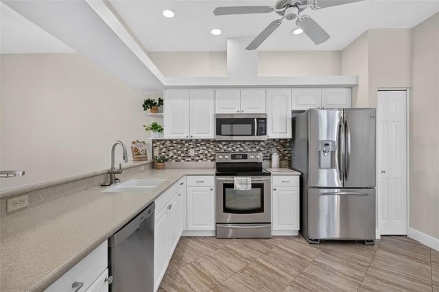 6314 STONE RIVER ROAD, Bradenton, FL 34203