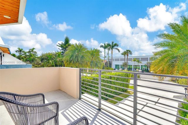 8871 SW 28th Street, Miami, FL 33165