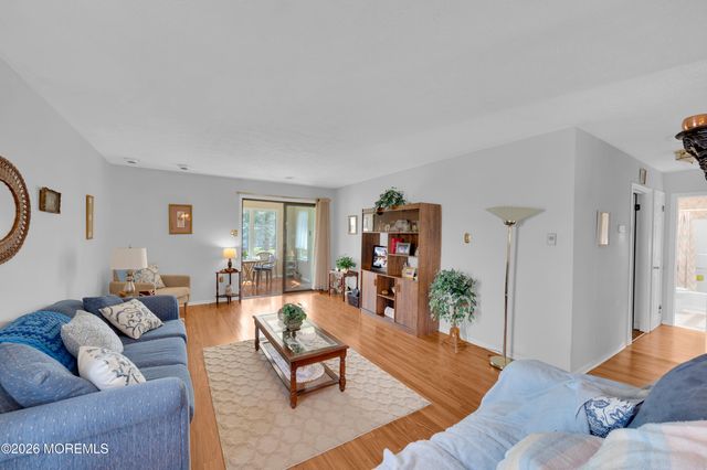 313 Concord Court, Little Egg Harbor, NJ 08087
