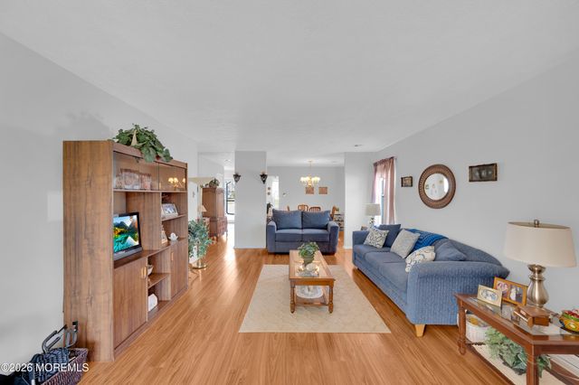 313 Concord Court, Little Egg Harbor, NJ 08087