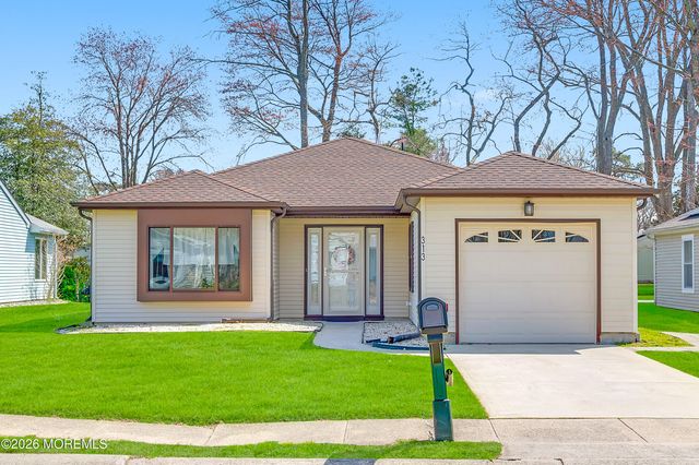 313 Concord Court, Little Egg Harbor, NJ 08087