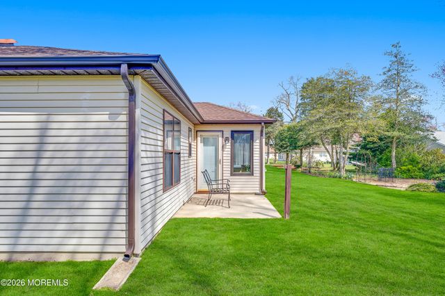 313 Concord Court, Little Egg Harbor, NJ 08087