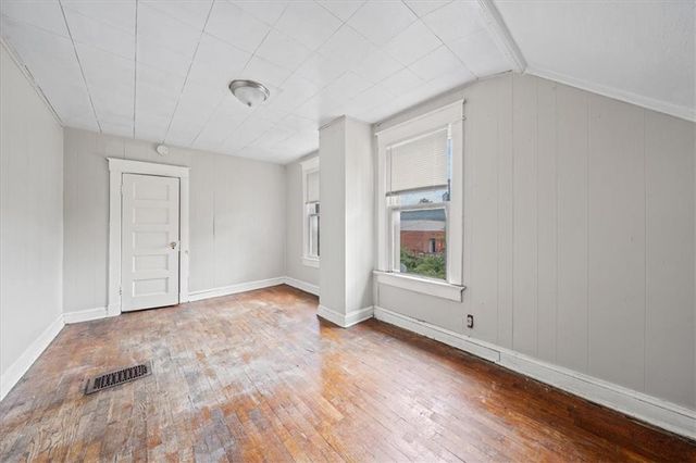 3430 E 6th Street, Kansas City, MO 64124