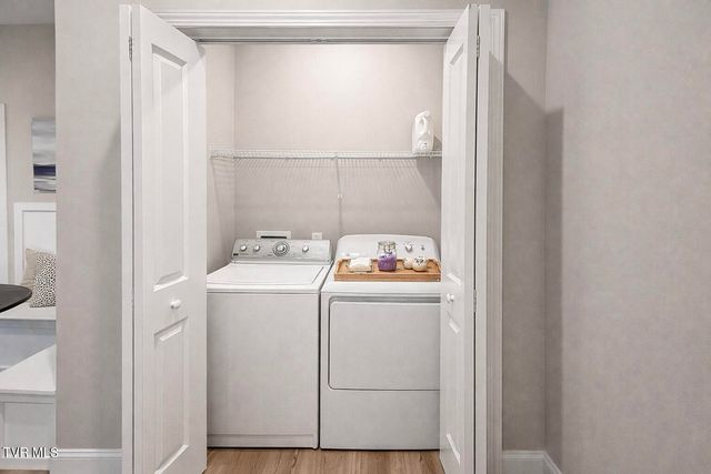 8146 Zenith Lane, Powell, TN 37849