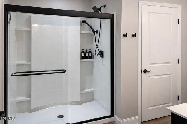 8146 Zenith Lane, Powell, TN 37849