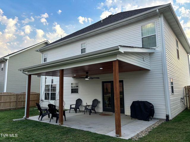 8146 Zenith Lane, Powell, TN 37849