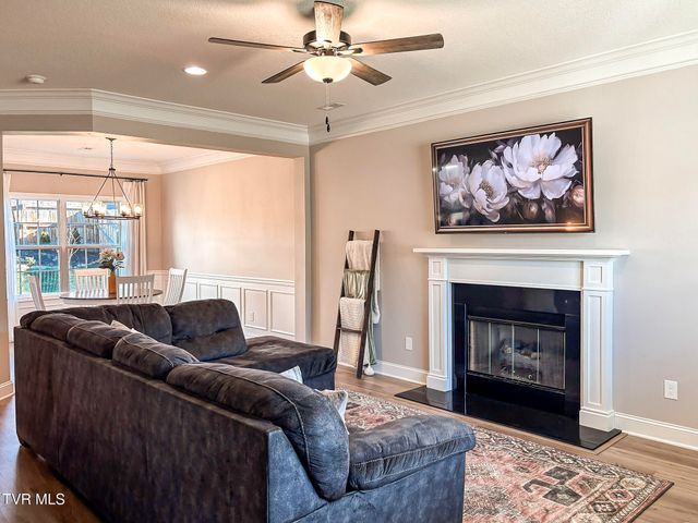 8146 Zenith Lane, Powell, TN 37849