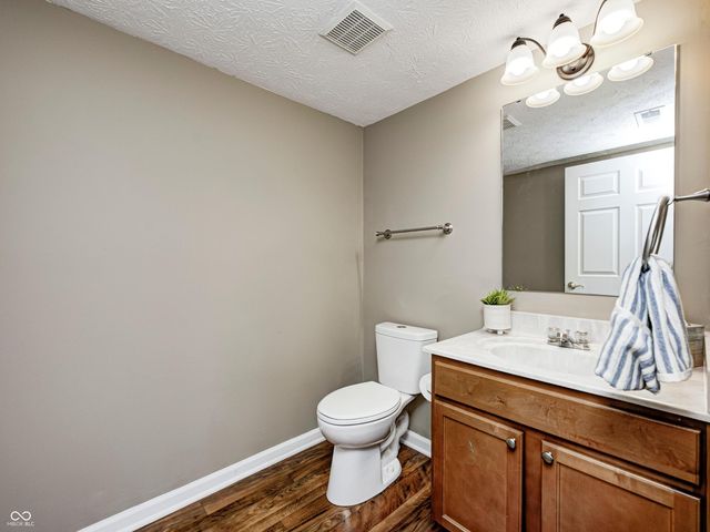 1948 Abbey Lane, Danville, IN 46122