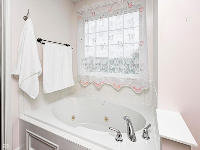 1948 Abbey Lane, Danville, IN 46122