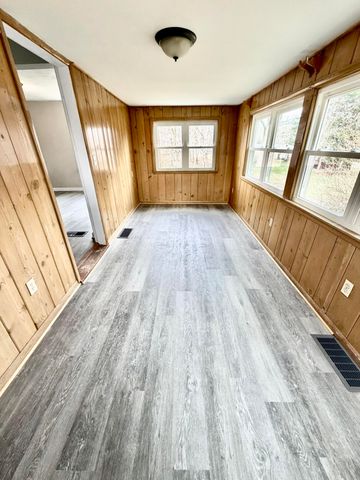 2846 Oak Street, Stevensville, MI 49127