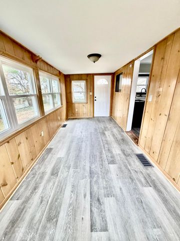 2846 Oak Street, Stevensville, MI 49127