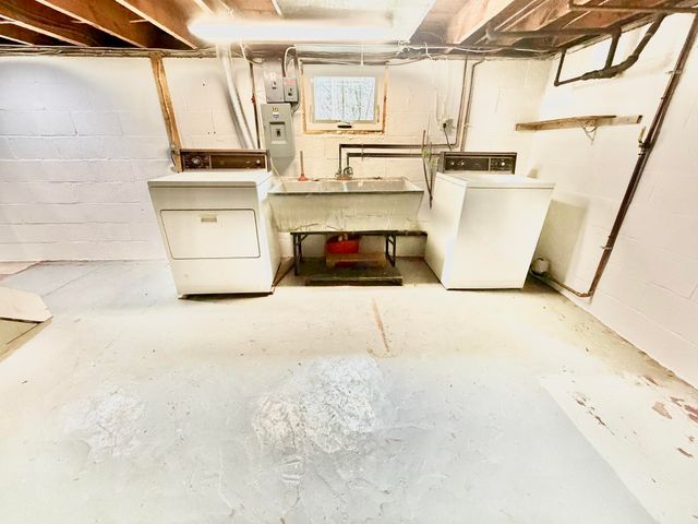 2846 Oak Street, Stevensville, MI 49127