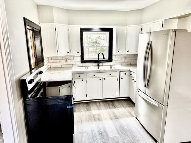 2846 Oak Street, Stevensville, MI 49127