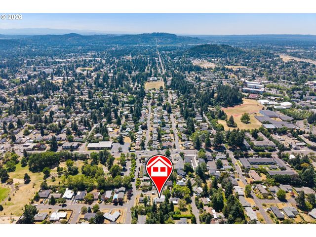 11209 Se PINE Ct, Portland, OR 97216