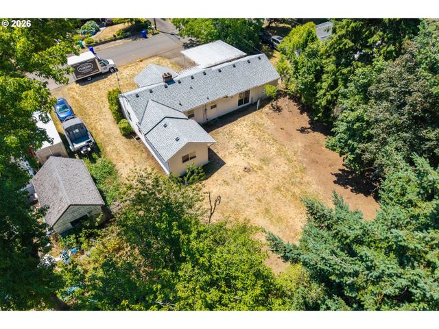 11209 Se PINE Ct, Portland, OR 97216