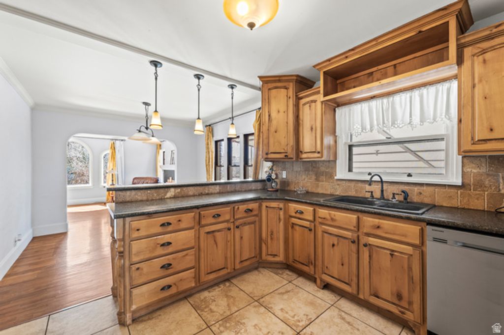 Image 10 of property listing at 47 E CENTER ST, Nephi, UT 84648