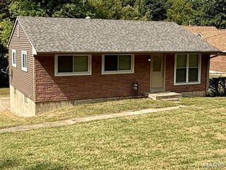64 Inez Avenue, Valley Park, MO 63088