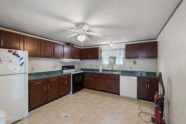 1799 Wood Duck Street SW, Supply, NC 28462