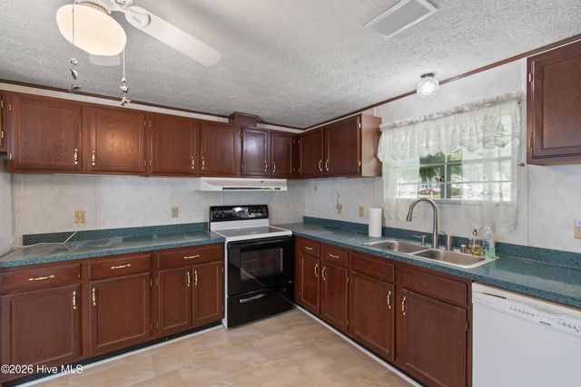 1799 Wood Duck Street SW, Supply, NC 28462